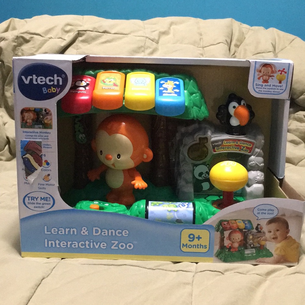 Vetch Interactive Zoo